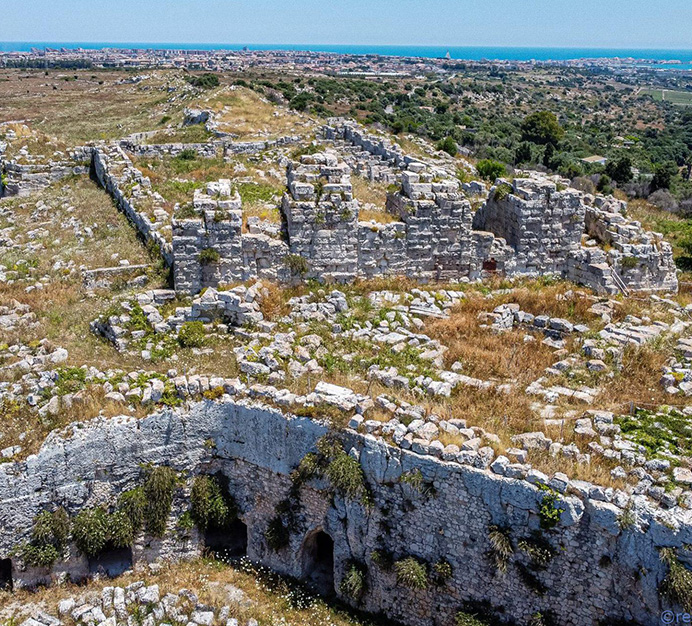 castello-eurialo-siracusa.jpg